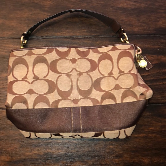 Coach Bag - Picture 1 of 5